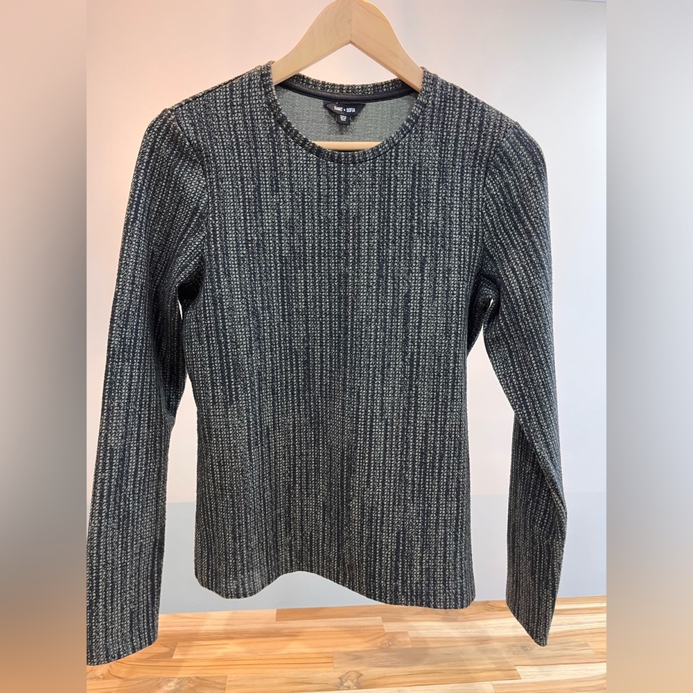 Saint + Sofia Glen Crew Neck Top Green Textured